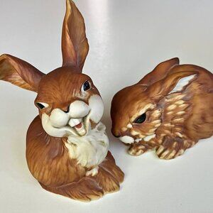 Pair vintage Kaiser Porzellan porcelain Laughing Bunny rabbit figurines.